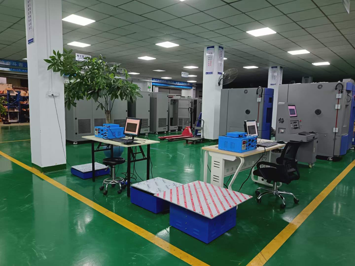 械振動臺在瓷器運輸中的應(yīng)用與執(zhí)行標(biāo)準